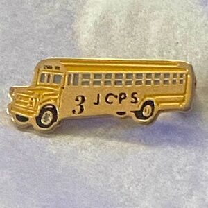 JCPS Jefferson County Public School, Louisville, KY Yellow School Bus Pin